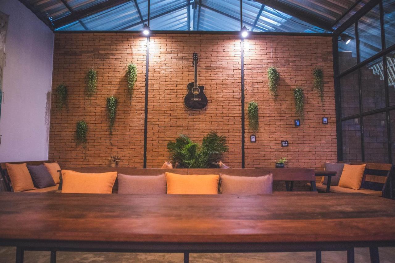 Home At 9 San Klang Bagian luar foto